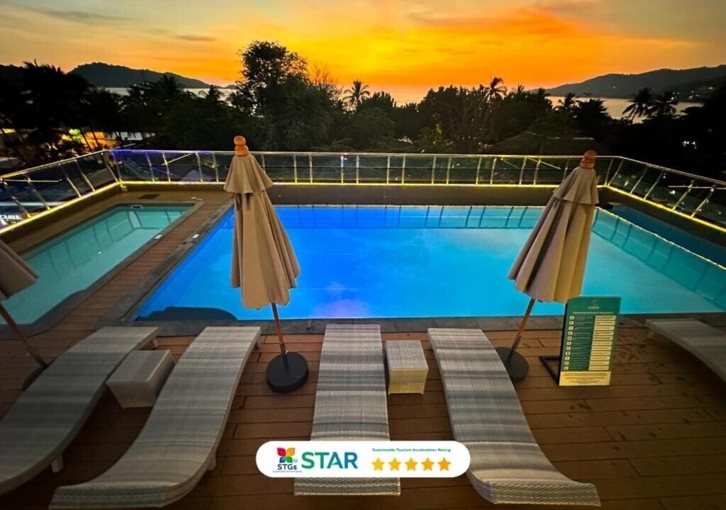 Апартаменти Clarion Hotel Patong Beach 4*