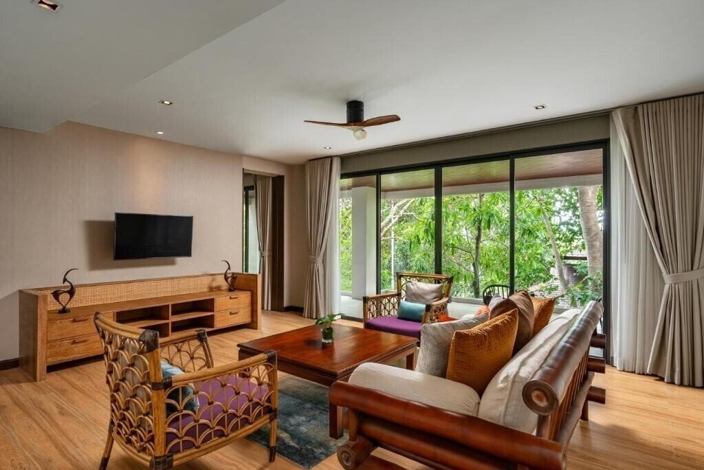 Апартаменты Noku Phuket 5*