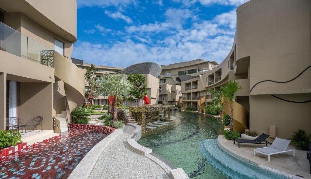 Отель Metadee Concept Hotel (ex. Metadee Resort Villas & Metadee Elite) 4*