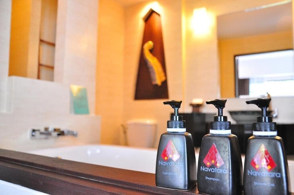 Панорама Navatara Phuket Resort 4*