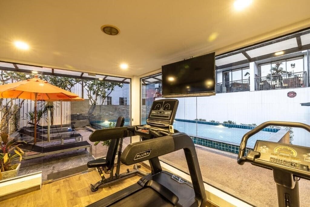 Панорама Citrus Patong Hotel 4*