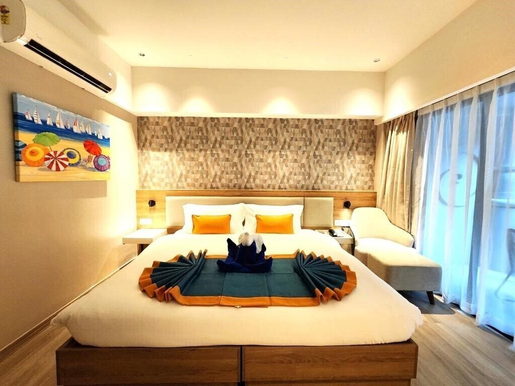 Апартаменти Amalthea Hotel 4*