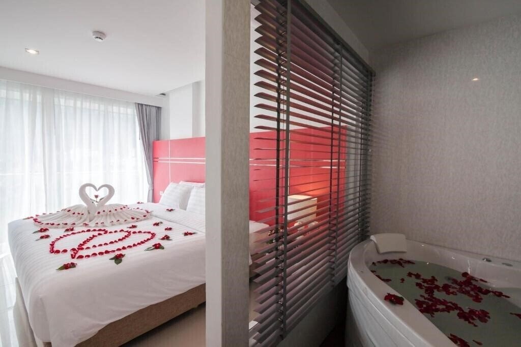 Панорама Patong Diamond 3*