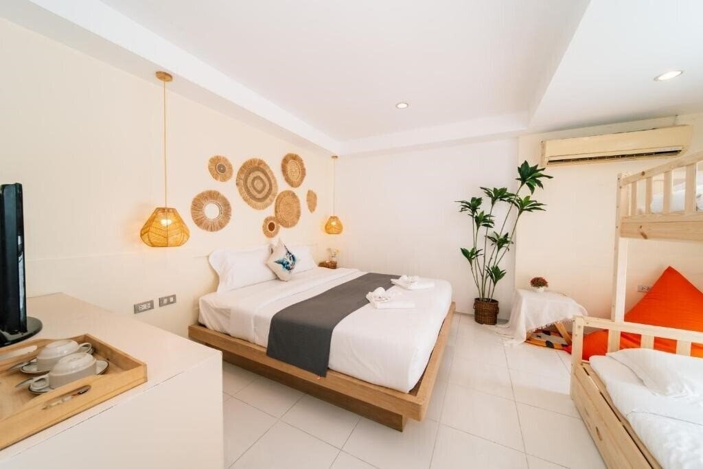 Готель Kamala View 3*