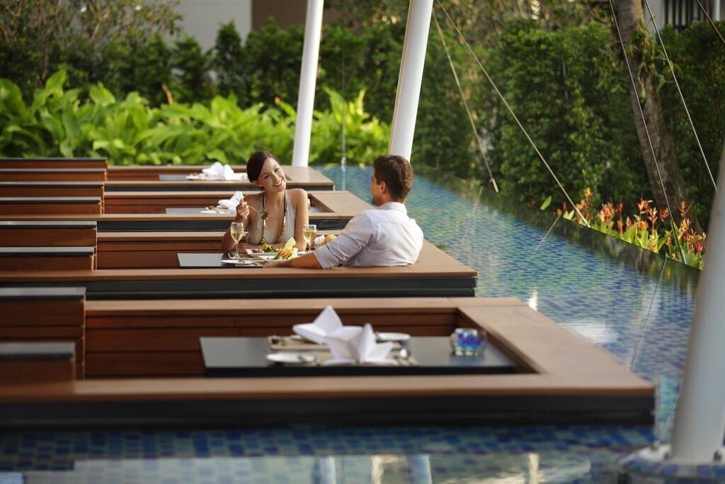 Панорама Le Meridien Phuket Mai Khao Beach Resort (ex. Holiday Inn Resort Phuket Mai Khao Beach) 4*