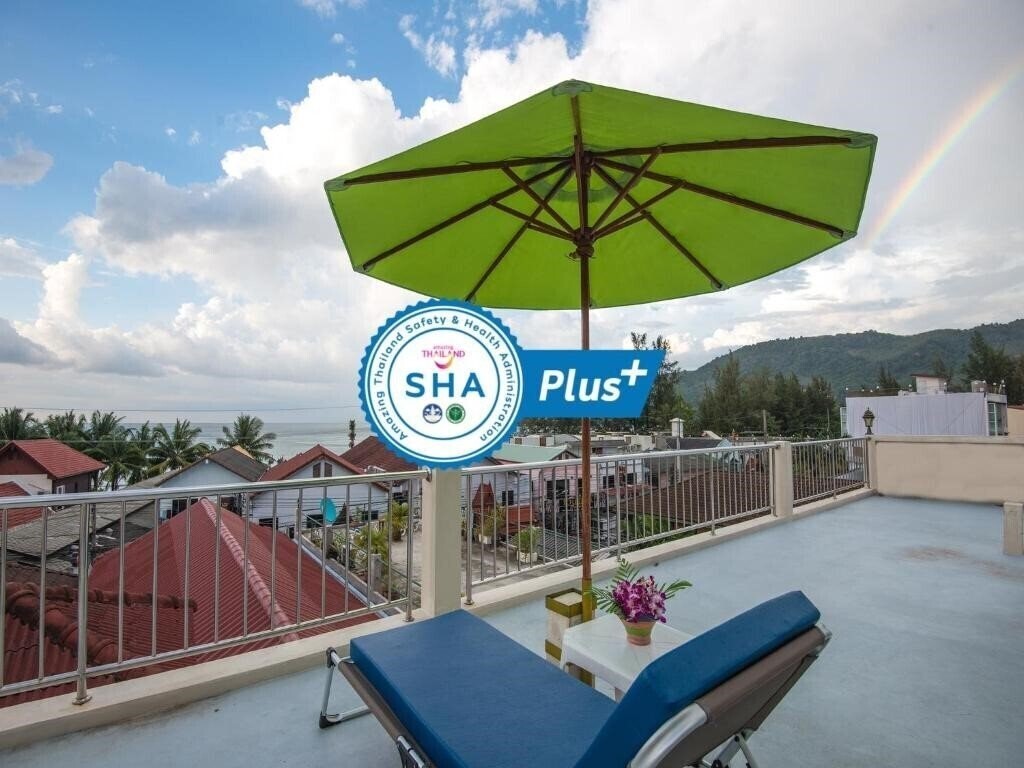 Територія At Kamala Hotel 3*