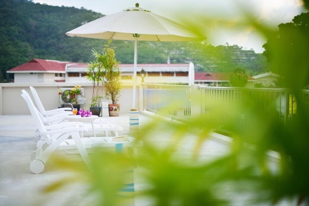 Апартаменти At Kamala Hotel 3*