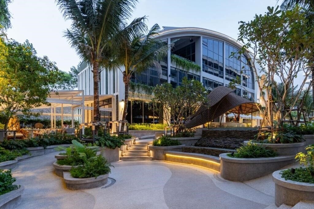 Вид La Green Hotels & Residence 5*