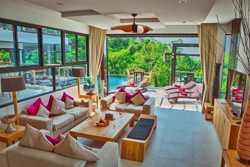Вид Grand Villa Luxury 5*