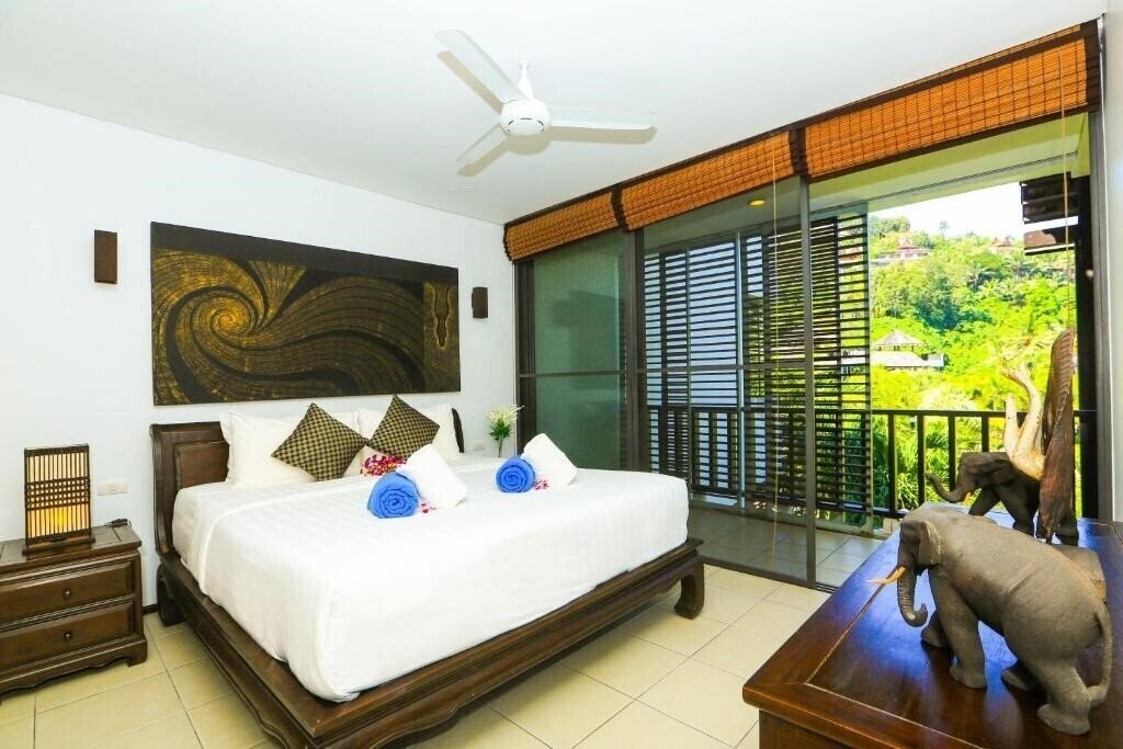 Апартаменти Bangtao Beach Garden 4*