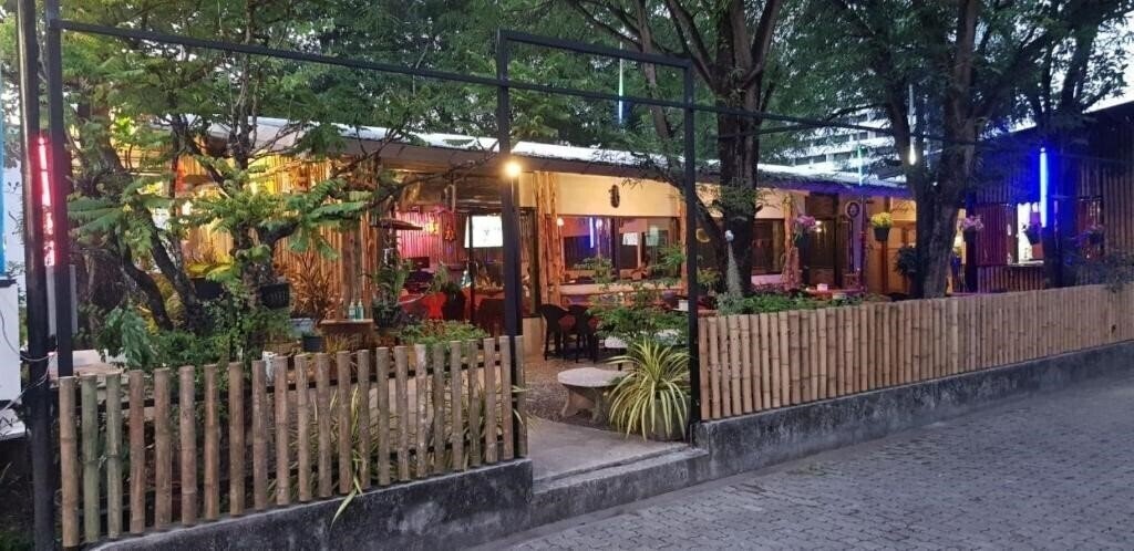 Вид Baan Nat By Oyo Rooms 2*