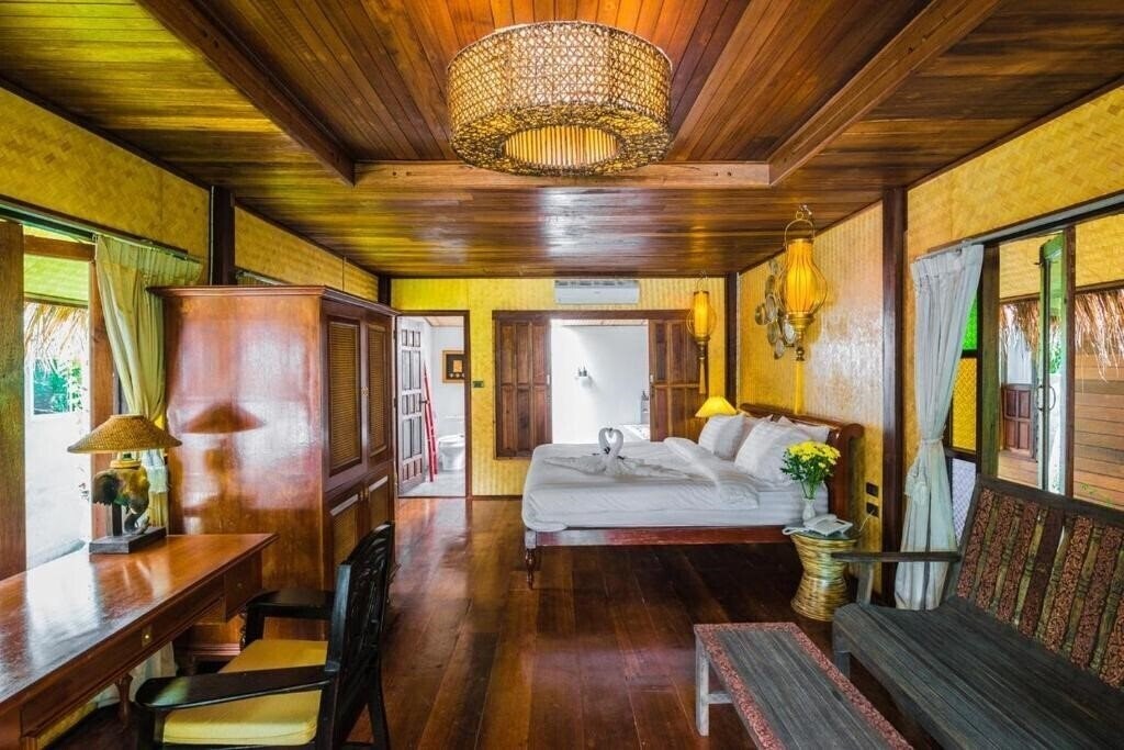 Территория Bora Bora Villa Phuket 3*