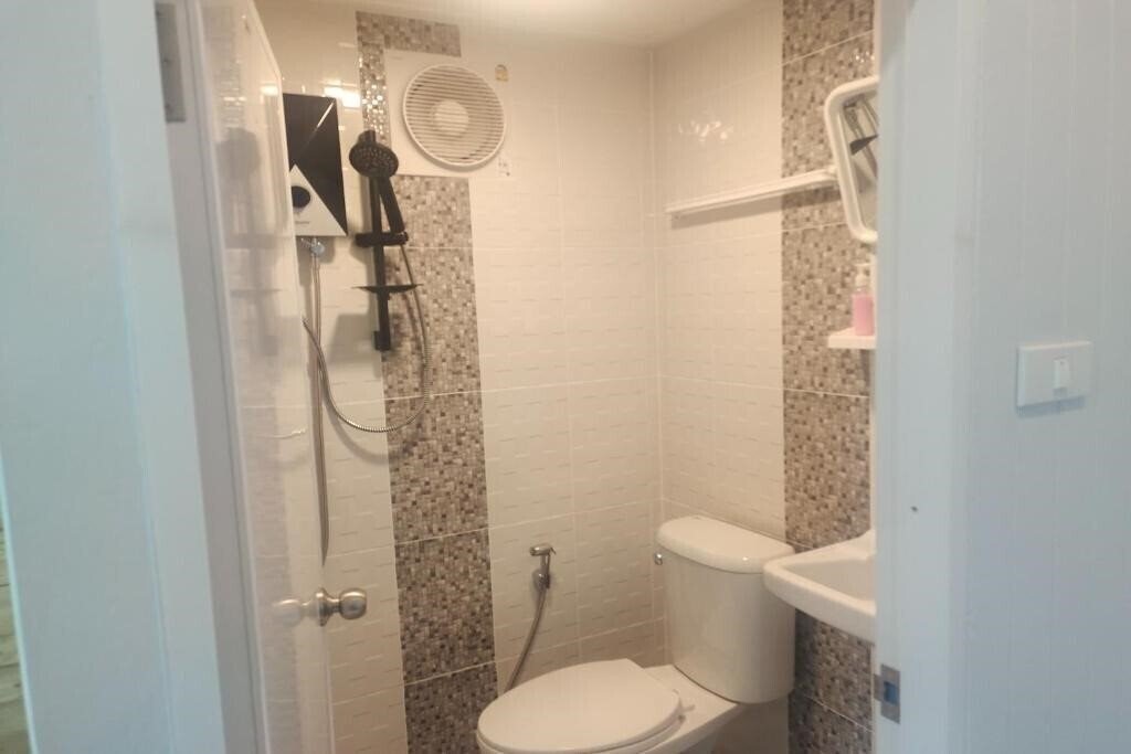 Территория N&N House Laem Hin 3*