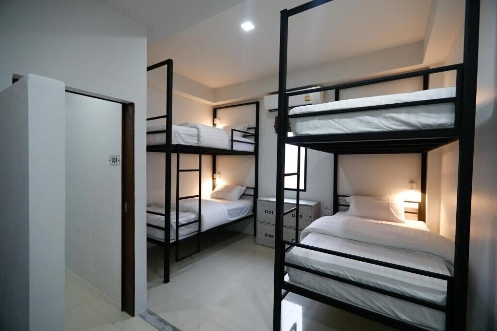 Вид Tall Tree Poshtel Phuket - Hostel 2*