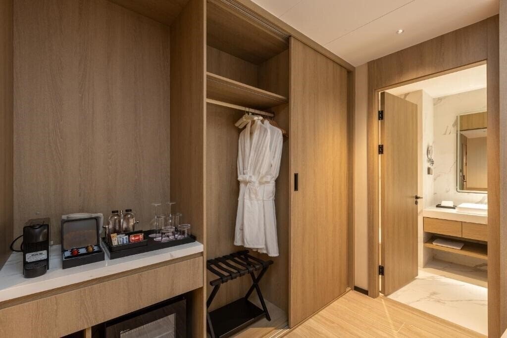 Фотографія Laya Resort Phuket Island (ex. Wanda Vista Resort) 5*