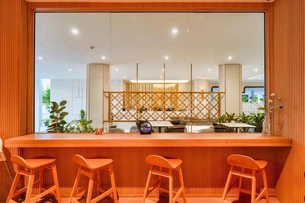 Фотографія Chalong Marina Bay View Phuket 5*