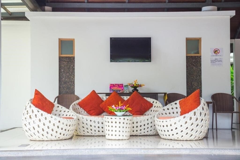 Панорама Tinidee Golf Resort 3*