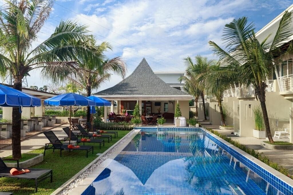 Фотографія Impress Resort 3*