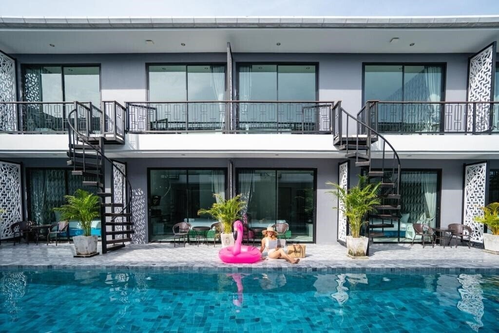 Готель Chanakarn Pool Access 4*