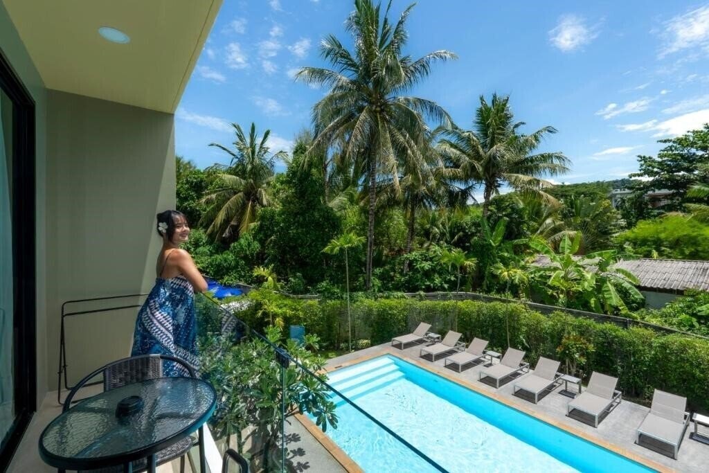 Апартаменты Seaside Naithon Phuket 4*