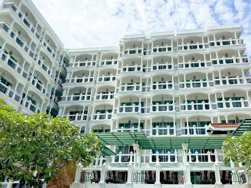 Фотографія Grand Supicha City Hotel 4*