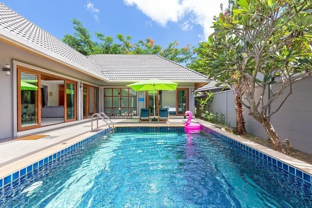 Апартаменти Lady Naya Villa Phuket 5*