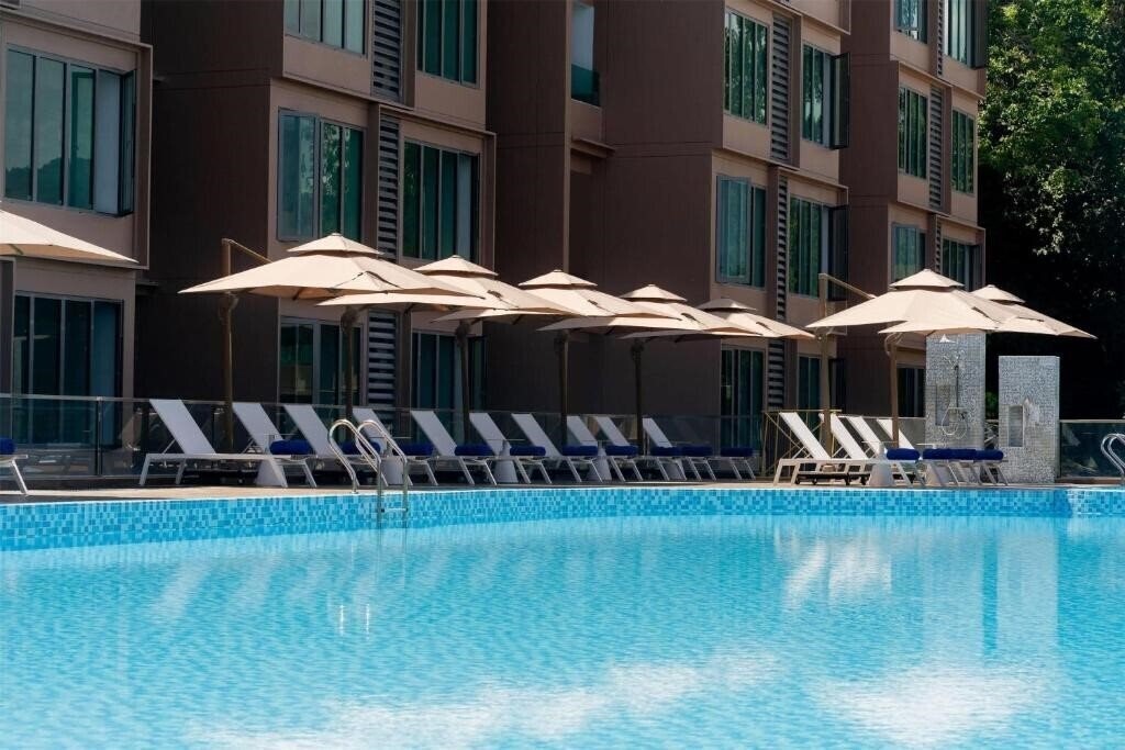 Вид Wyndham Garden Phuket Kamala 4*