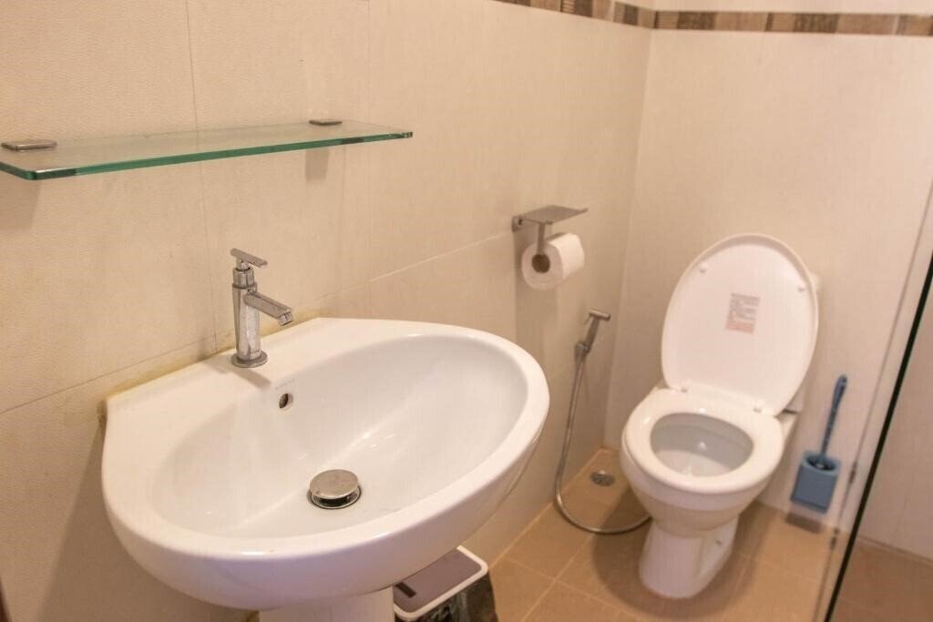 Панорама Maiiam Guesthouse Patong 3*