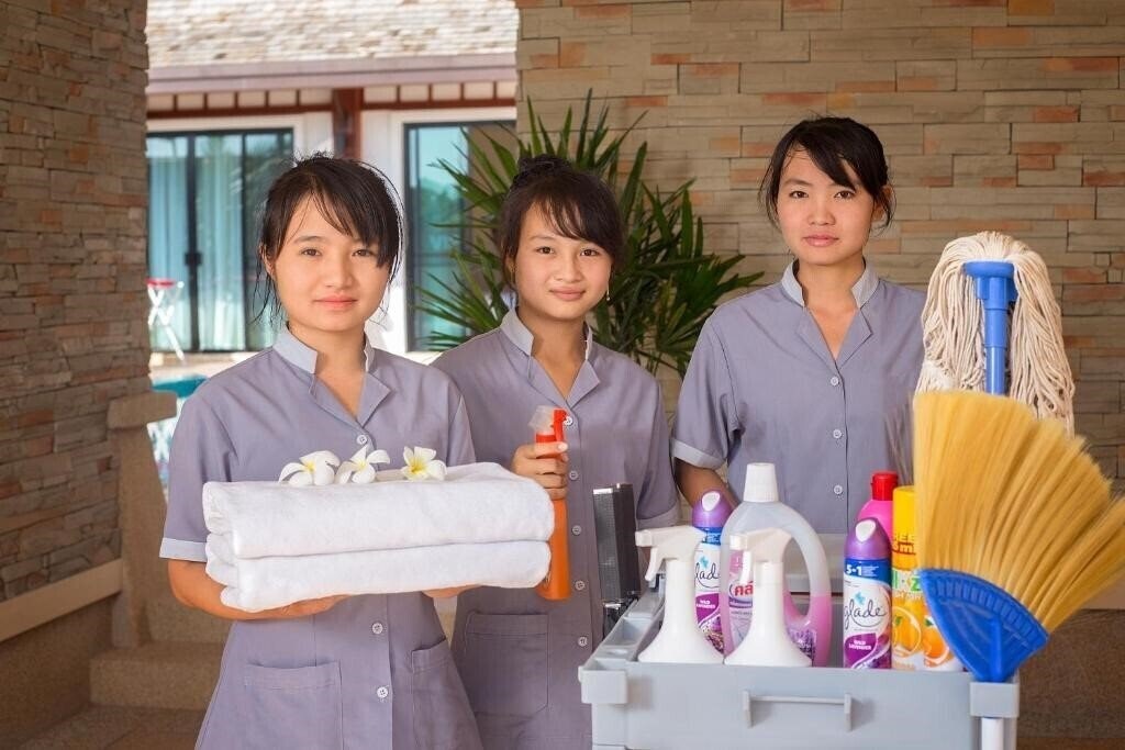 Територія Rawai Private Villas - Pools and Garden 3*