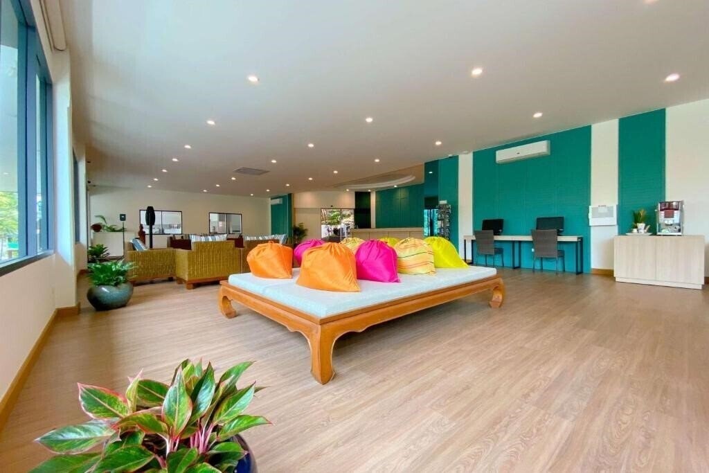 Апартаменты Best Western Phuket Ocean Resort 3*