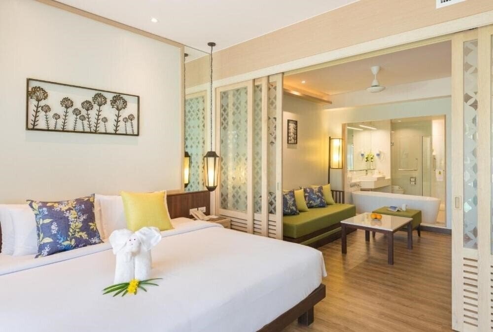 Изображение Katathani Phuket Beach Resort 5*