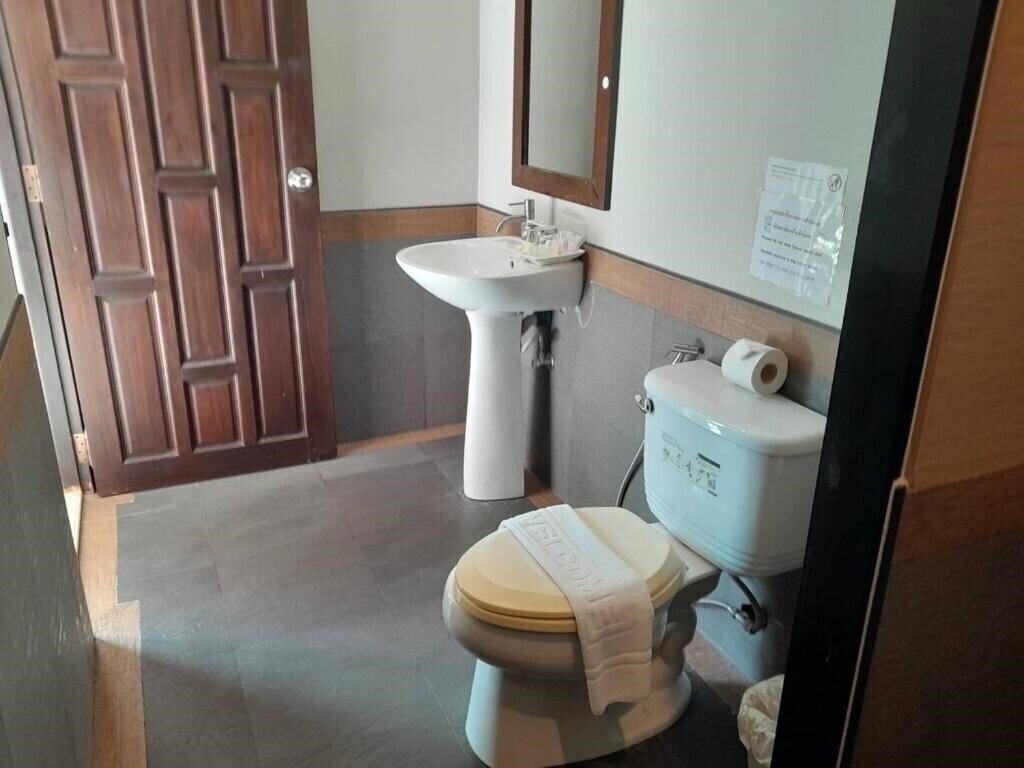 Апартаменты Setrova Green Garden Pool Villa Naiharn (ex. Setrova Nai Harn Grand Pool) 4*