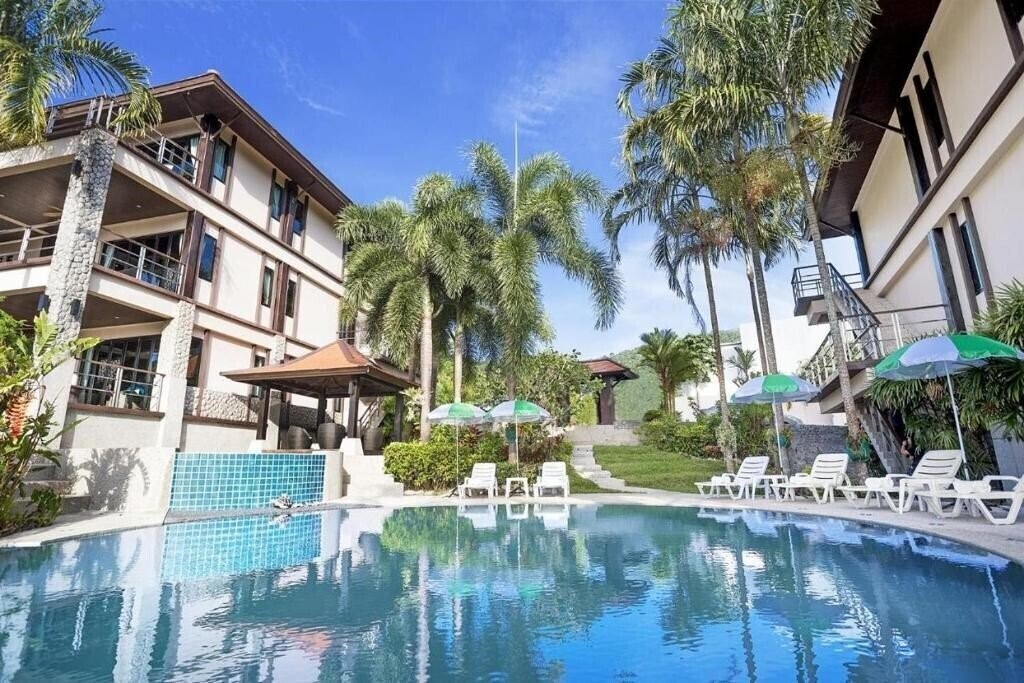 Панорама Kamala Villa Hill 3*