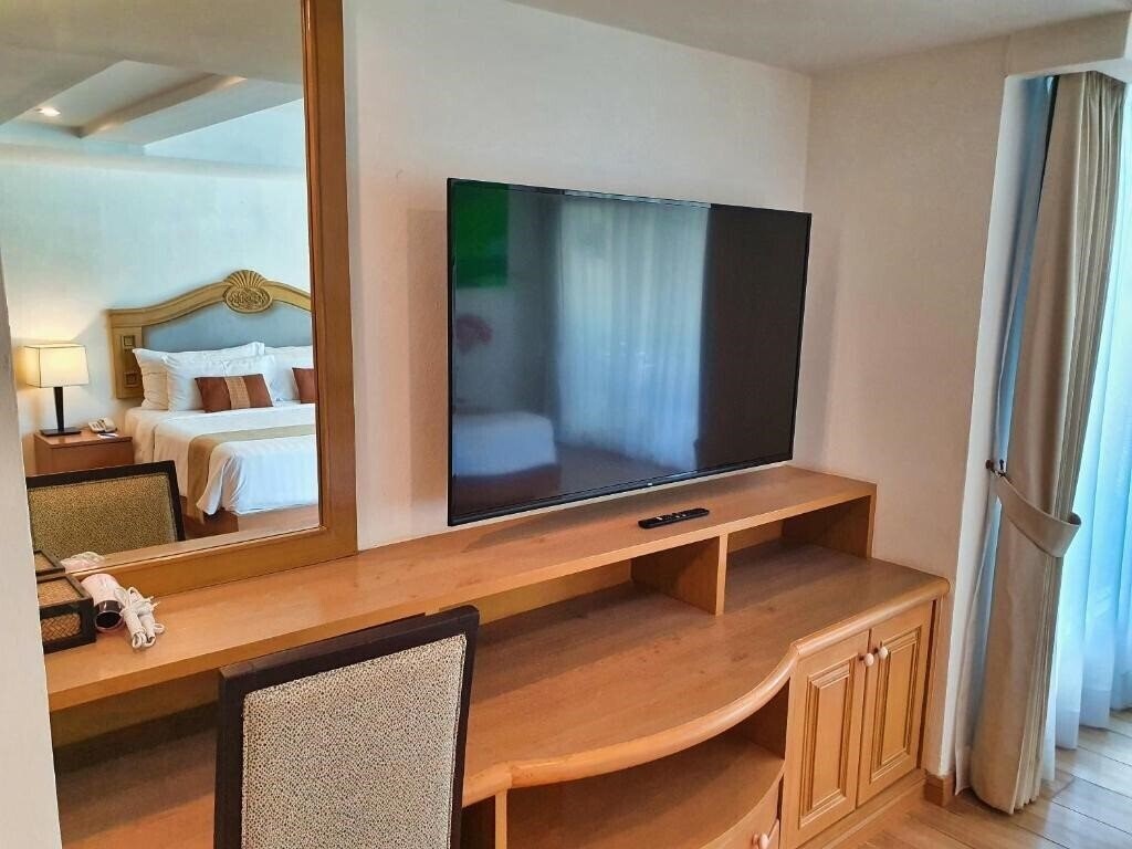 Апартаменты Absolute Sea Pearl Beach Resort & SPA 4*