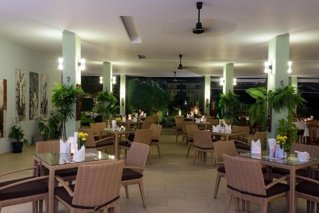 Панорама Austrian Garden Hotel & Restaurant Patong 3*