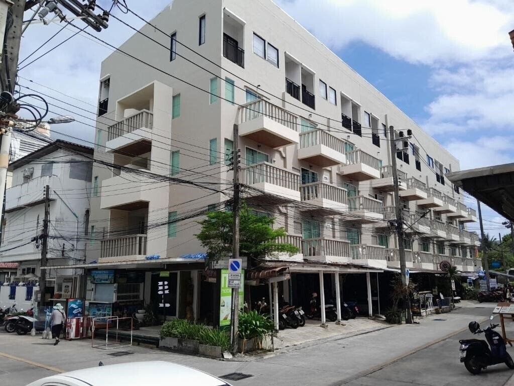Территория My Hotel Phuket 3*