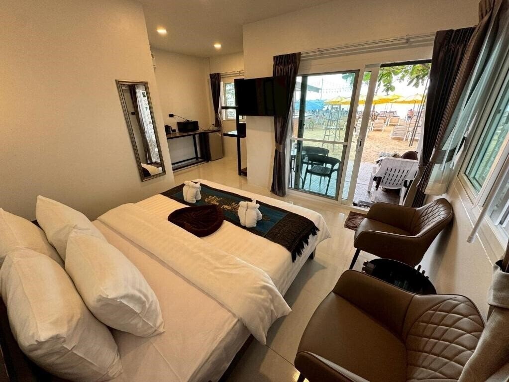 Фотография Naiyang Discovery Beach Resort 3*