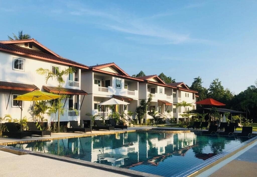 Панорама Maikhao Beach Residence 3*