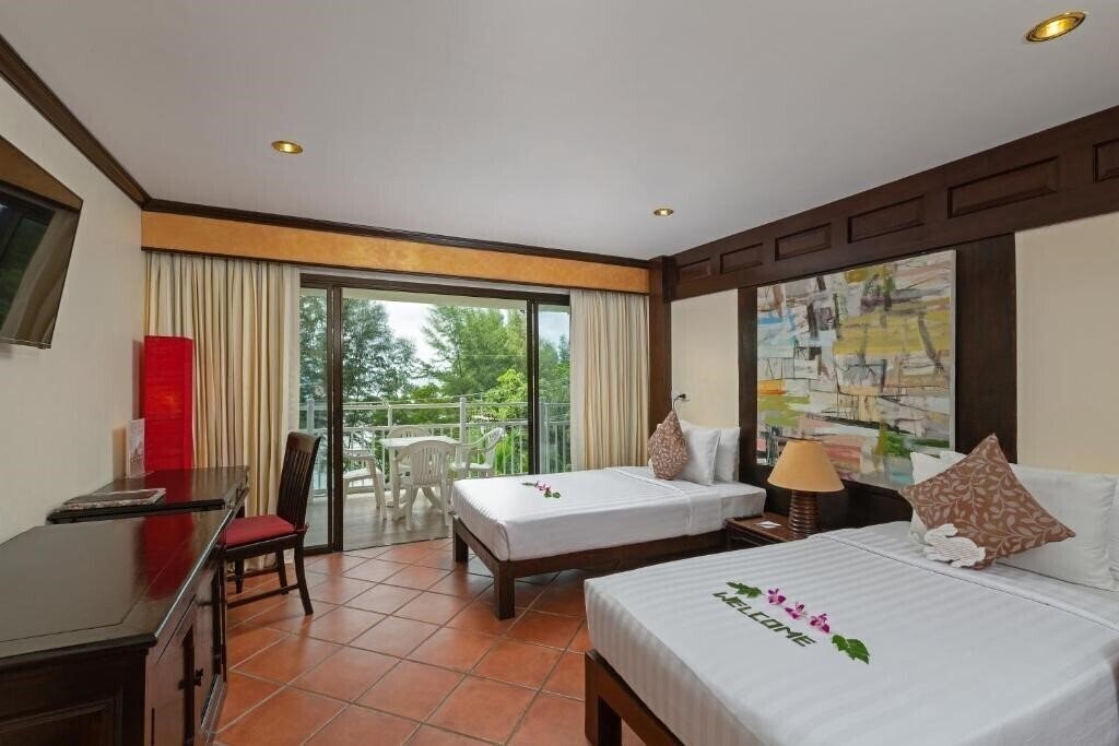 Вид Front Village 3*