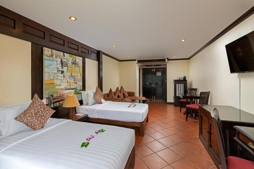 Територія Front Village 3*