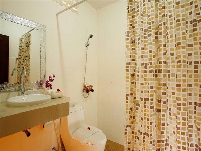 Апартаменты Bamboo Beach Hotel & Spa 3*