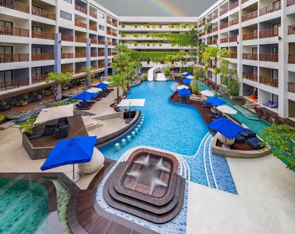 Вид Deevana Plaza Phuket (ex. Mercure Phuket Deevana) 4*