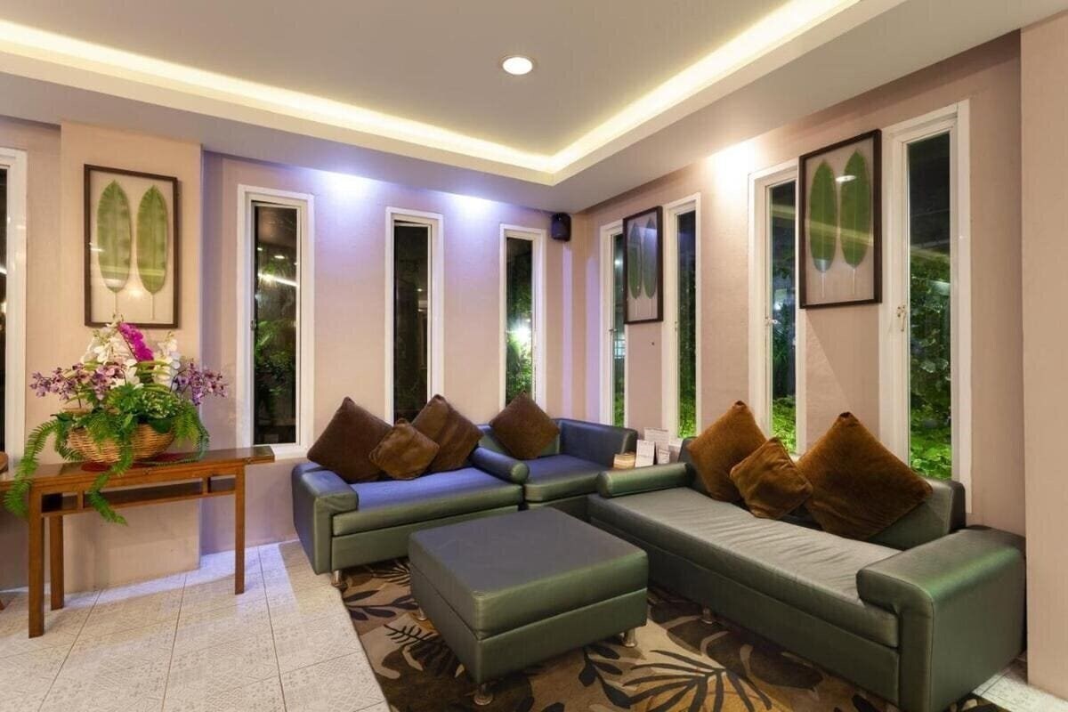 Панорама Thanthip Beach Resort 3*