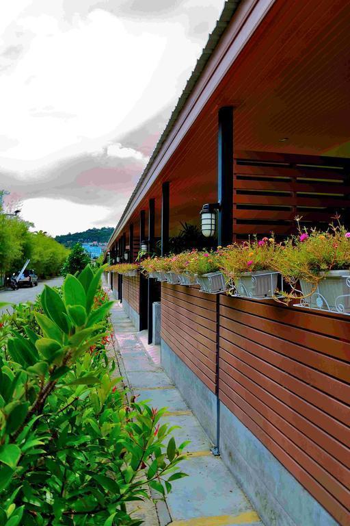 Панорама Eazy Resort 3*