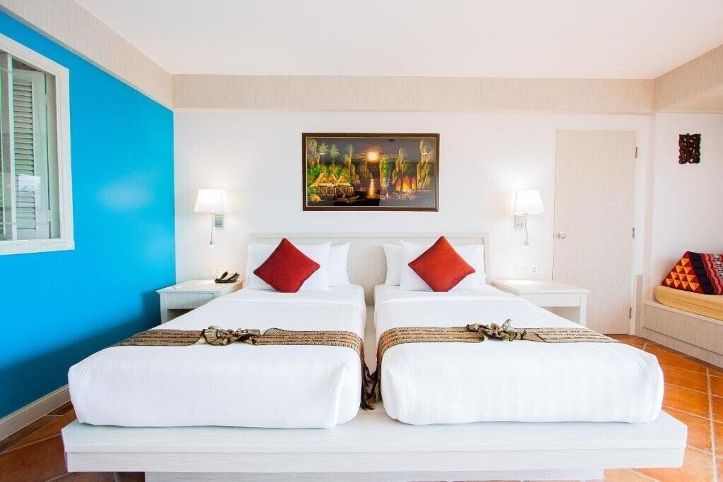 Апартаменти Karon Sea Sands Resort & SPA 4*