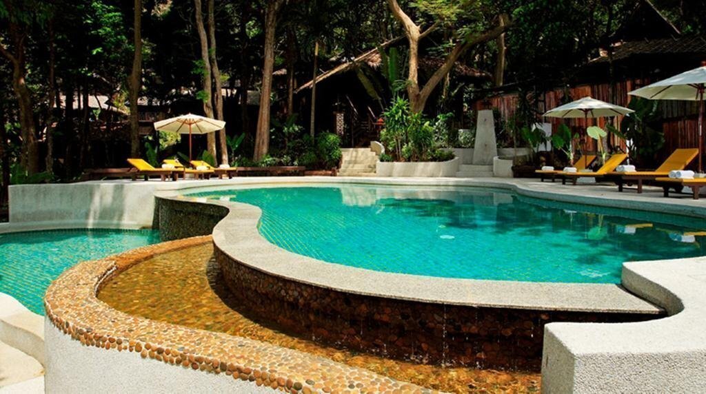 Вид Baan Krating Phuket 3*