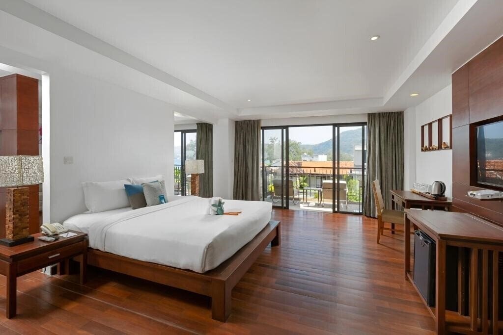Панорама Baan Laimai Beach Resort 3*
