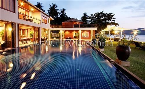 Панорама Cloud 19 Beach Retreat 4*