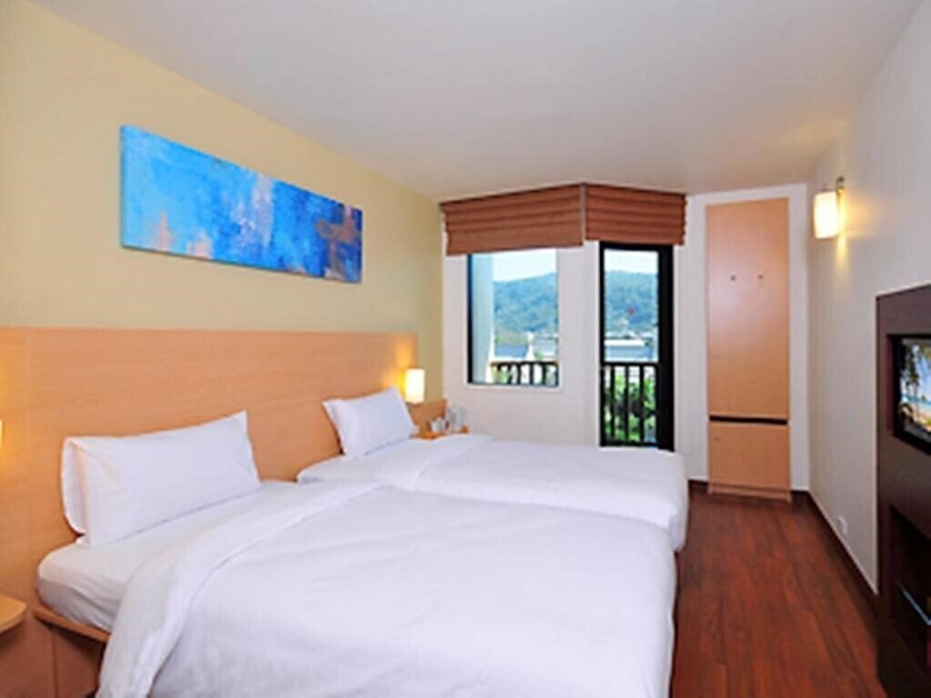 Панорама Ibis Phuket Kata 3*