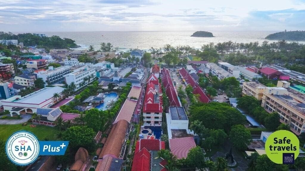 Территория Kata Poolside Resort 3*